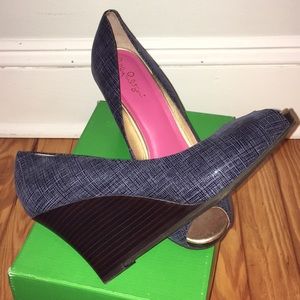Lilly Pulitzer Resort Chic Wedge Distres:True Navy
